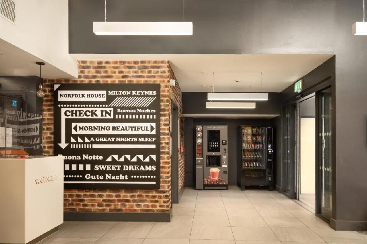 Easyhotel Milton Keynes Luaran gambar