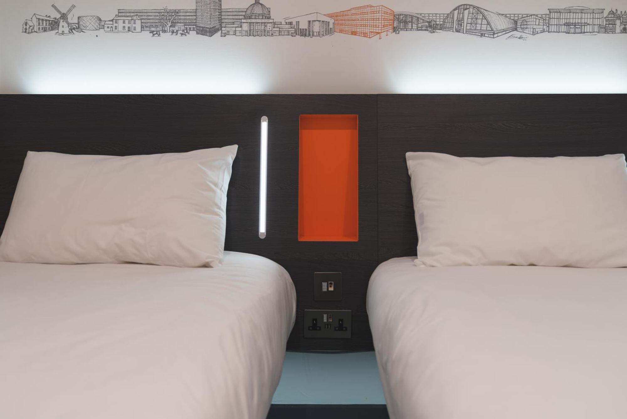 Easyhotel Milton Keynes Luaran gambar
