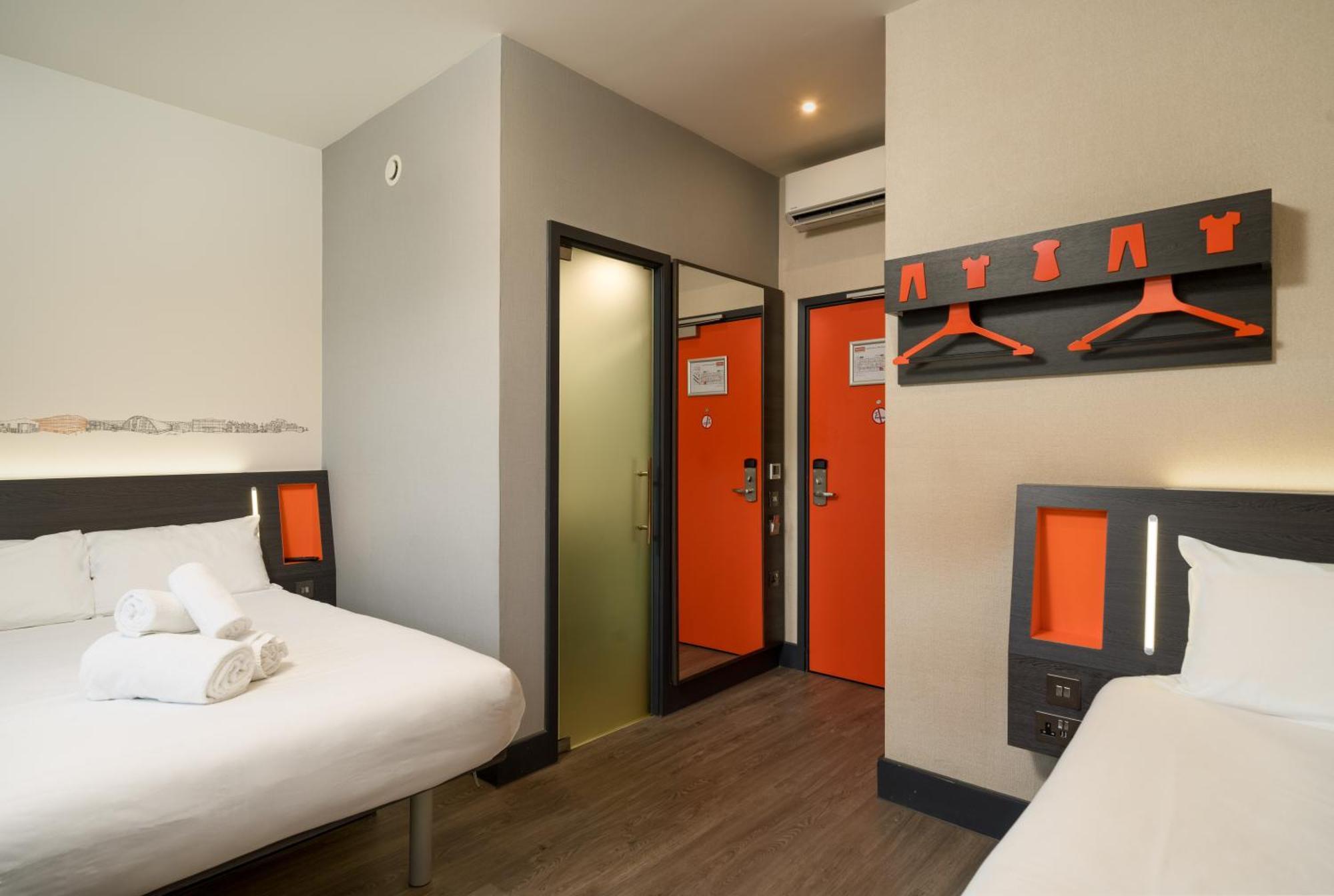 Easyhotel Milton Keynes Luaran gambar