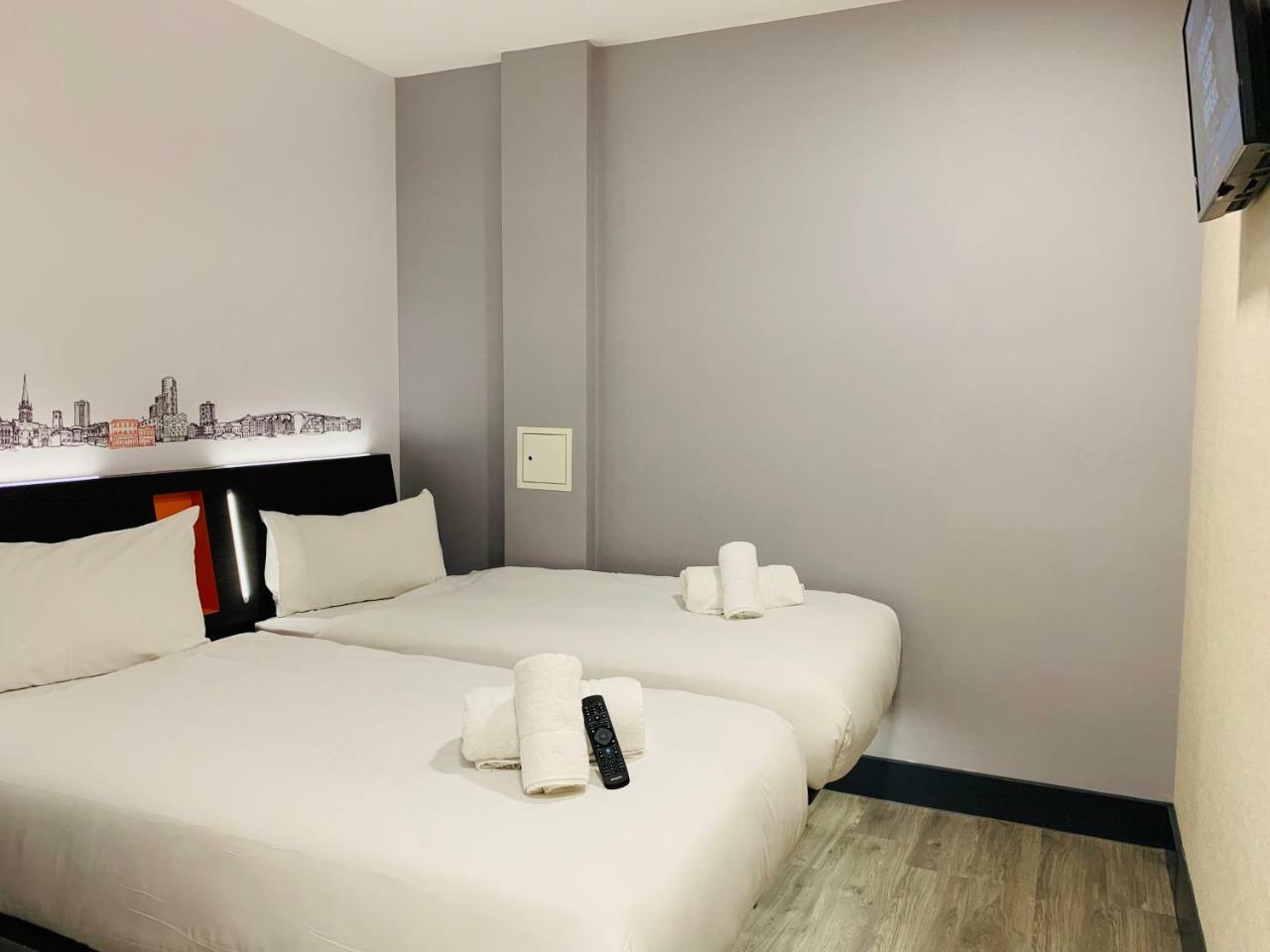 Easyhotel Milton Keynes Luaran gambar